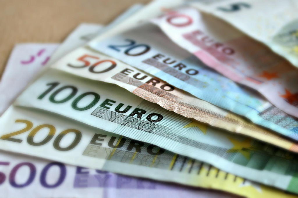 Bonos para la Digitalización de Croacia (HAMAG-BICRO / NPOO)